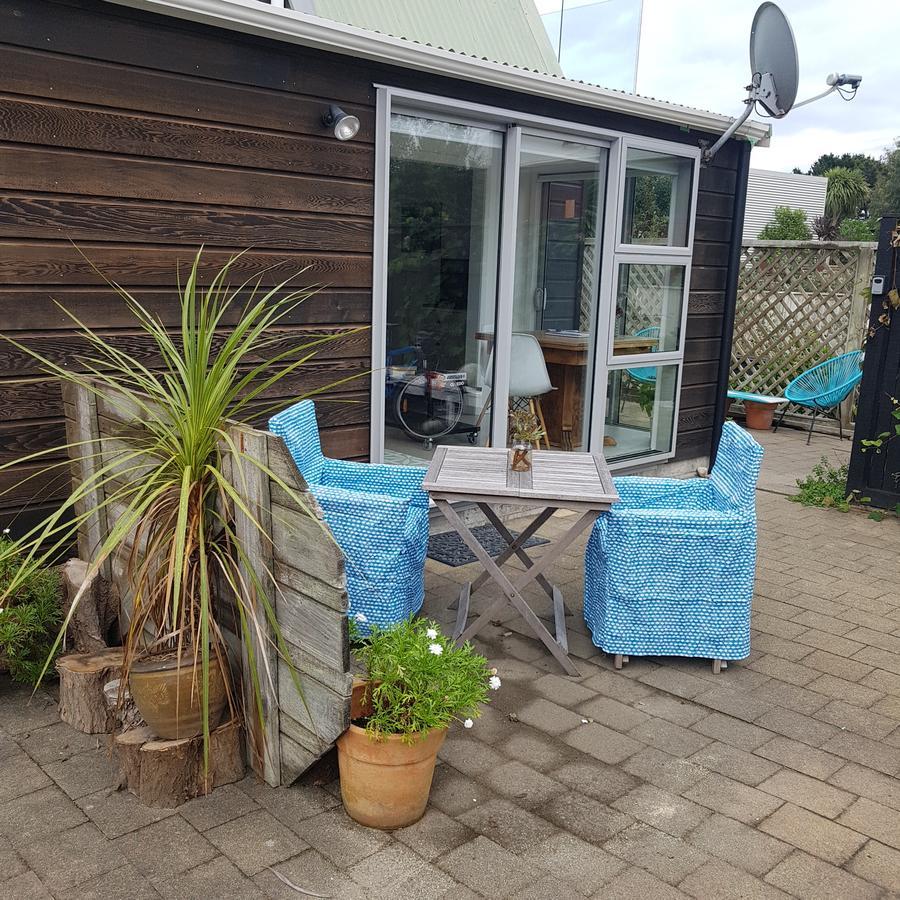 Near The Shore Waikanae Exterior photo